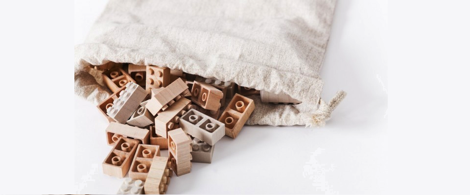 Holz-LEGO-Steine
